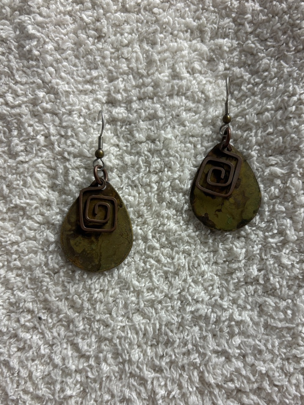 Vintage Bronze Tone Teardrop Dangle/Drop Metal Hook Closure Spiral Earrings